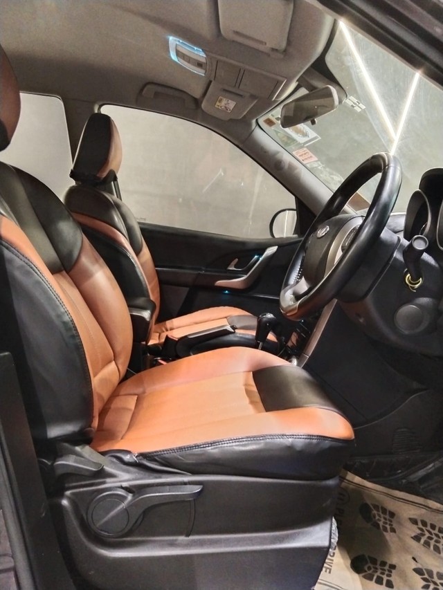 Mahindra XUV500 W7 BSIV Second-hand 2019 Mahindra XUV500 W7 BSIV for sale in New Delhi-11