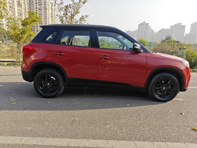 Second-hand 2019 Maruti Suzuki Vitara Brezza ZDi Plus AMT for sale in Noida-1