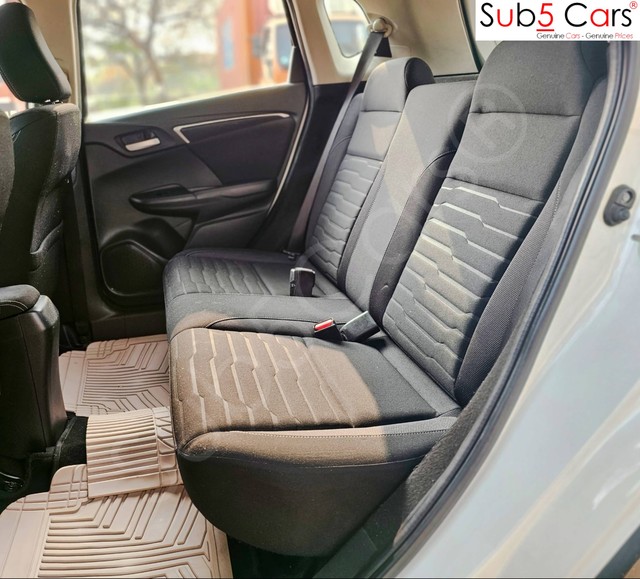 Second-hand 2021 Honda WR-V VX for sale in Hyderabad-10