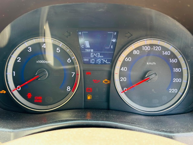 Second-hand 2013 Hyundai Verna 1.6 VTVT for sale in Pune-8