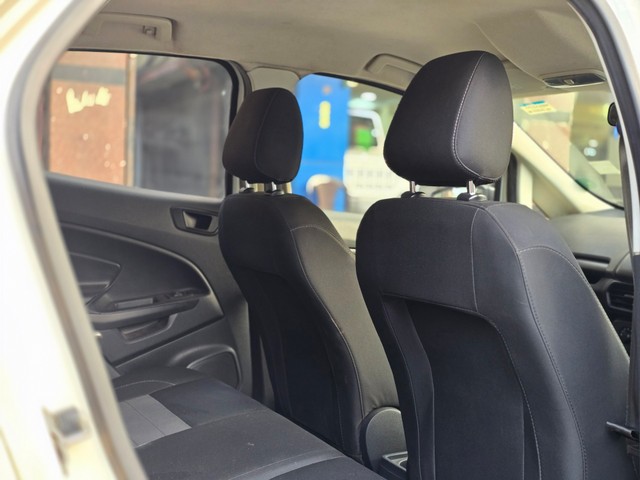 Second-hand 2020 Ford Ecosport 1.5 Diesel Ambiente for sale in Kolkata-5