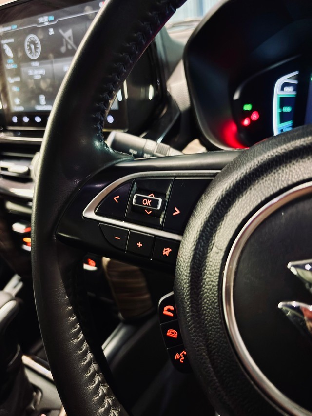 Second-hand 2022 Maruti Grand Vitara Alpha Plus Hybrid CVT BSVI for sale in Madurai-15