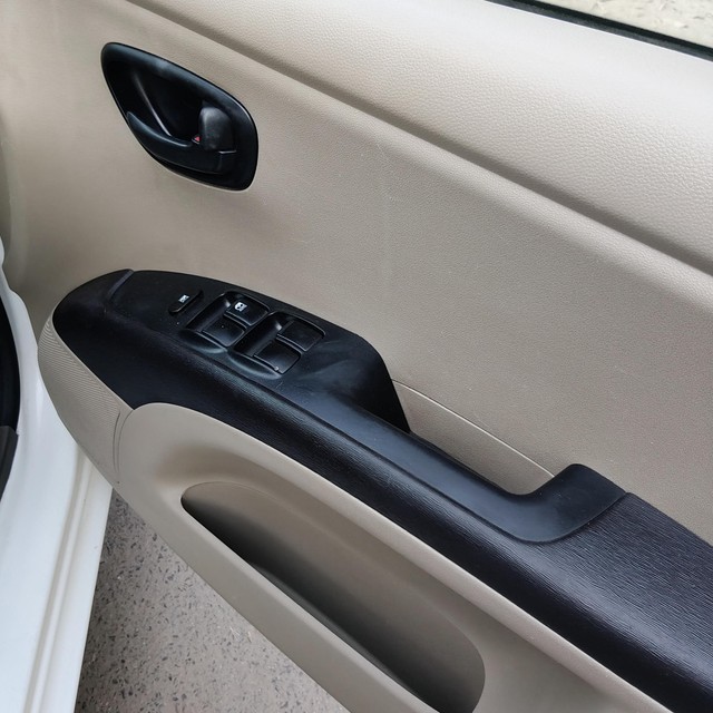 Hyundai i10 Magna 1.1L Second-hand 2016 Hyundai i10 Magna 1.1L for sale in Gurgaon-13