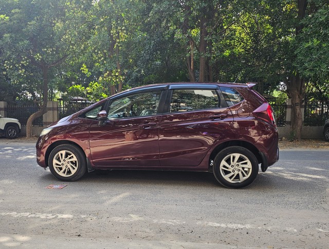 Second-hand 2016 Honda Jazz 1.2 V i VTEC for sale in Gurgaon-3