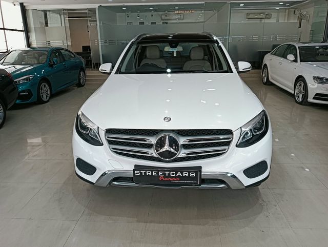 Mercedes-Benz GLC 220d 4MATIC Sport Second-hand 2016 Mercedes-Benz GLC 220d 4MATIC Sport for sale in Bangalore