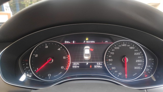 Second-hand 2012 Audi A6 2.0 TDI Premium Plus for sale in Bangalore-11