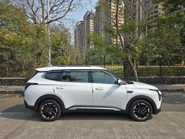 Second-hand 2025 Kia Carens Clavis HTX Plus Turbo DCT for sale in Mumbai-1