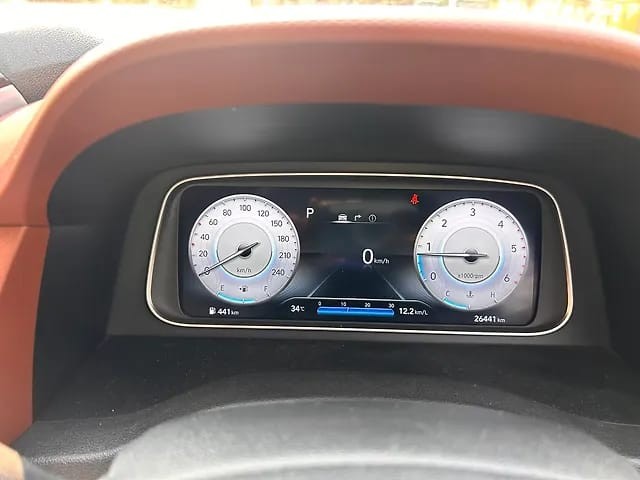 Second-hand 2022 Hyundai Alcazar Signature (O) Diesel AT BSVI for sale in Mumbai-7