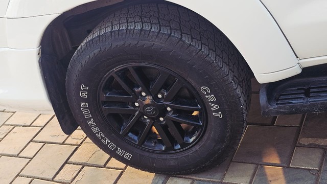 Second-hand 2014 Toyota Fortuner 4x2 MT TRD Sportivo for sale in Pune-9