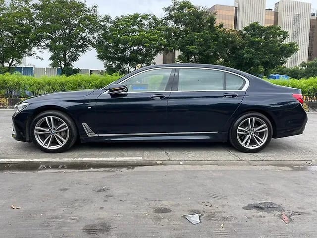Second-hand 2017 BMW 7 Series 730Ld M Sport for sale in Mumbai-3
