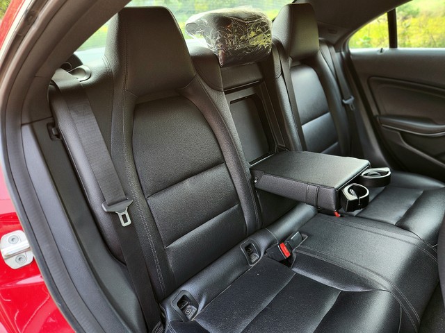 Second-hand 2016 Mercedes-Benz CLA 200 Sport Edition for sale in New Delhi-18