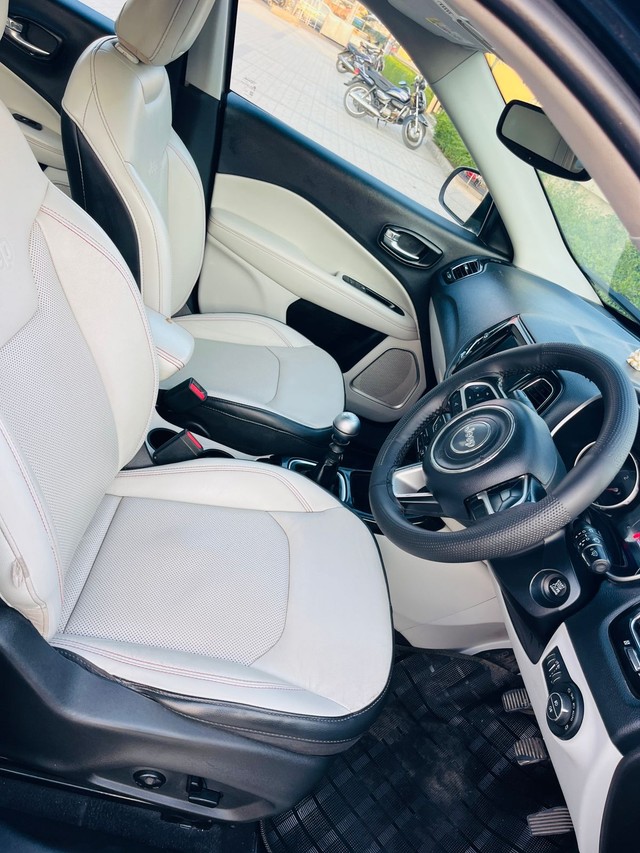 Second-hand 2019 Jeep Compass 2.0 Limited for sale in Surat-13