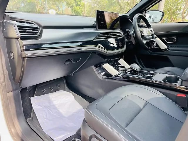 Second-hand 2024 Tata Harrier Fearless Plus AT for sale in Mumbai-8