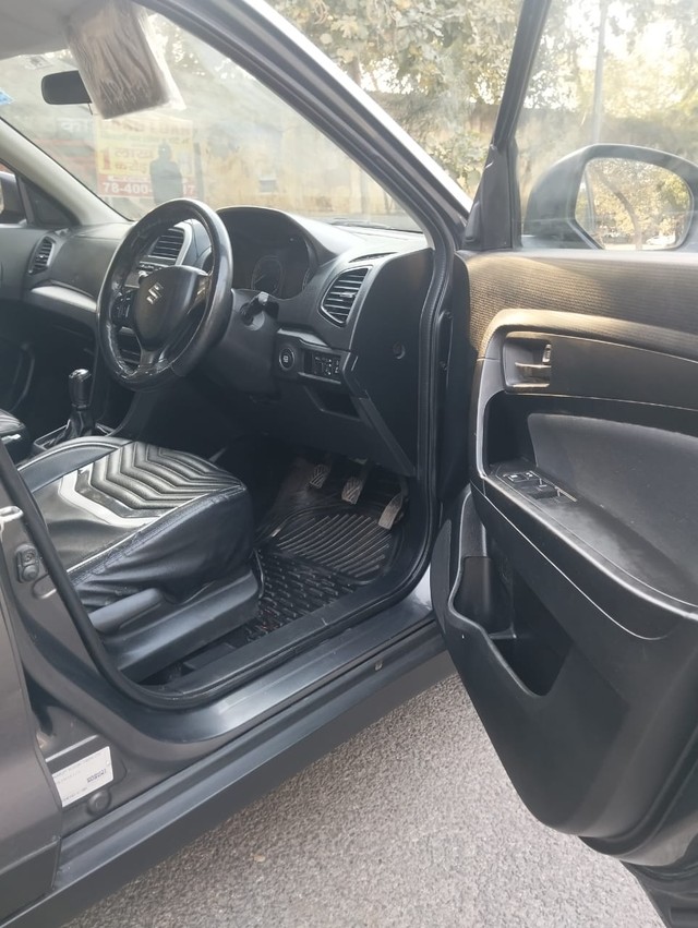 Second-hand 2020 Maruti Vitara Brezza VXI for sale in New Delhi-7