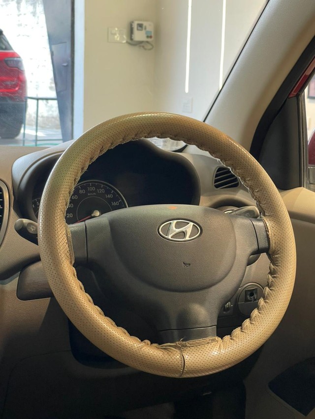 Second-hand 2013 Hyundai i10 Sportz for sale in Hyderabad-15