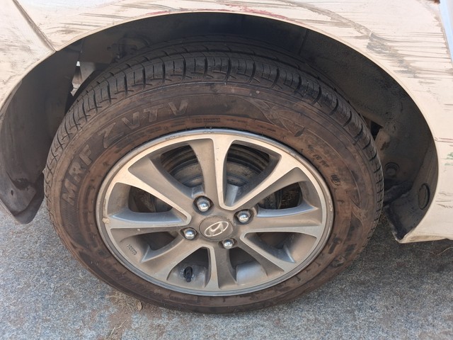 Second-hand 2014 Hyundai Grand i10 Asta for sale in Bangalore-7