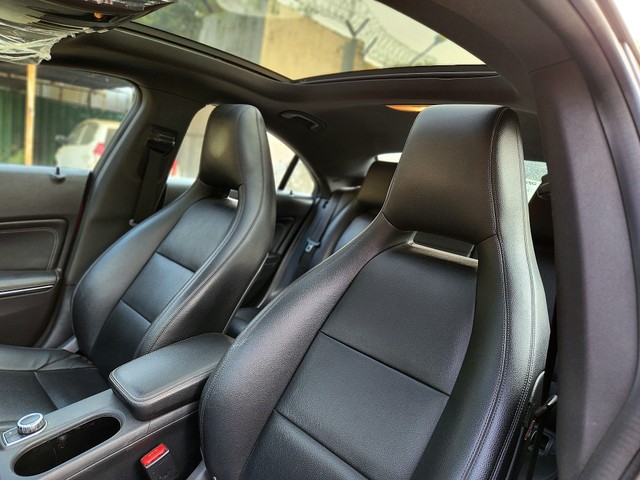 Second-hand 2016 Mercedes-Benz CLA 200 Sport Edition for sale in New Delhi-27