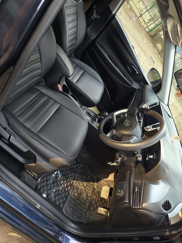 Second-hand 2021 Hyundai i20 Sportz IVT BSVI for sale in New Delhi-20