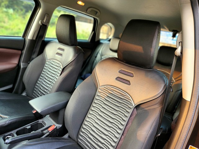 Second-hand 2022 Maruti Suzuki Grand Vitara Zeta AT BSVI for sale in New Delhi-36