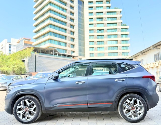 Second-hand 2022 Kia Seltos X-Line Diesel AT for sale in Surat-2