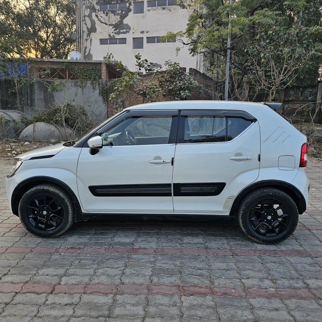 Second-hand 2017 Maruti Suzuki Ignis 1.3 Alpha for sale in New Delhi-4