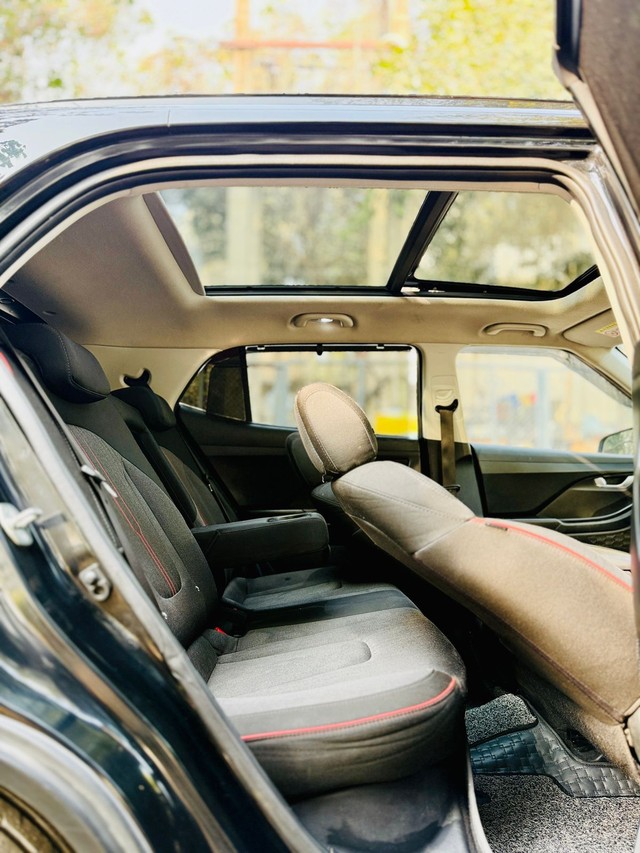 Hyundai Creta S Plus Knight Second-hand 2024 Hyundai Creta S Plus Knight for sale in New Delhi-6