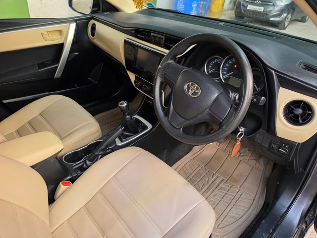 Toyota Corolla Altis 1.8 G Second-hand 2018 Toyota Corolla Altis 1.8 G for sale in Kolkata-12
