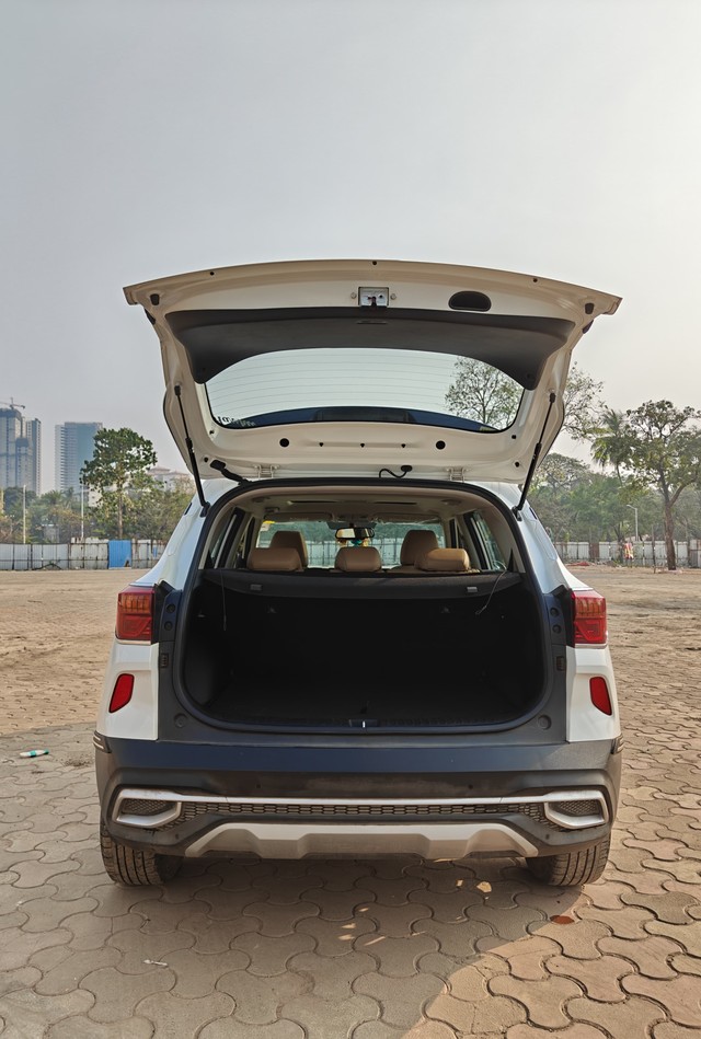 Second-hand 2023 Kia Seltos HTX Plus Diesel iMT for sale in Mumbai-16