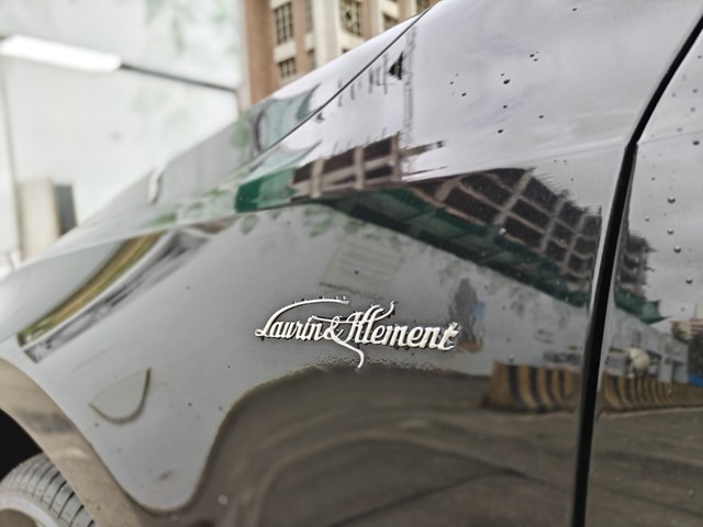 Skoda Octavia 1.8 TSI AT L K Second-hand 2018 Skoda Octavia 1.8 TSI AT L K for sale in Mumbai-13