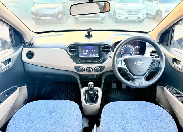 Second-hand 2018 Hyundai Grand i10 1.2 CRDi Sportz Option for sale in Surat-16