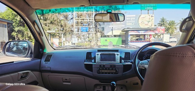 Second-hand 2013 Toyota Fortuner 4x2 Manual for sale in Pune-8