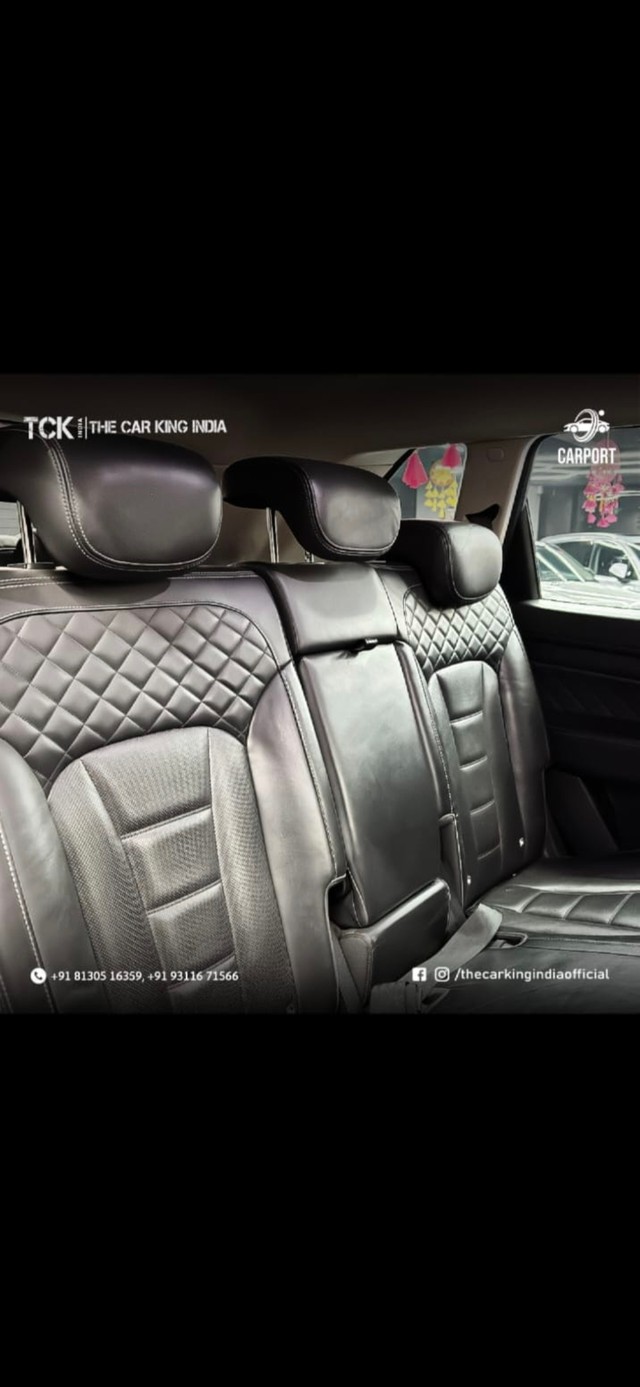 Second-hand 2018 Mahindra Alturas G4 4X2 AT BSIV for sale in New Delhi-5