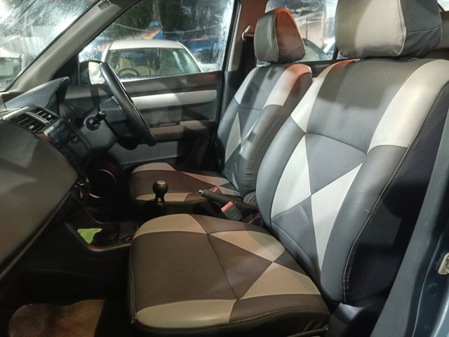 Second-hand 2010 Maruti Swift Dzire VXi for sale in Mumbai-9