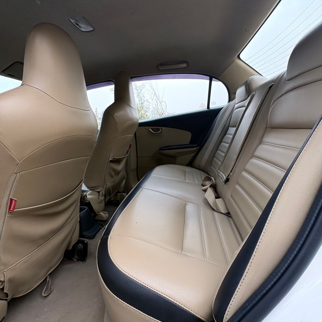 Second-hand 2015 Honda Amaze VX i-Vtech for sale in Pune-11