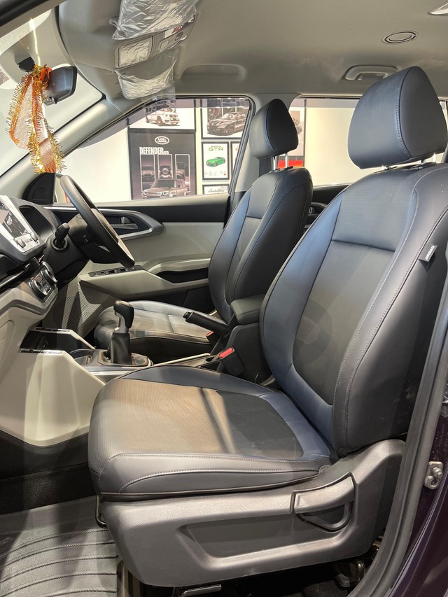 Kia Carens Gravity Second-hand 2025 Kia Carens Gravity for sale in Hyderabad-16