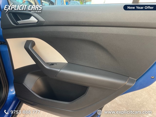 Second-hand 2022 Volkswagen Taigun 1.0 TSI Topline AT BSVI for sale in Kolkata-10