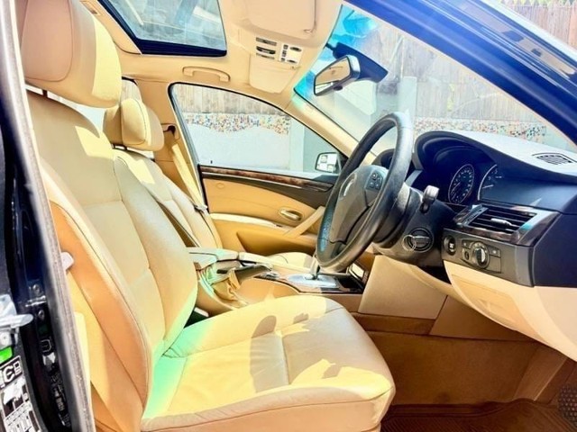 Second-hand 2009 BMW 5 Series 525i for sale in Pune-9