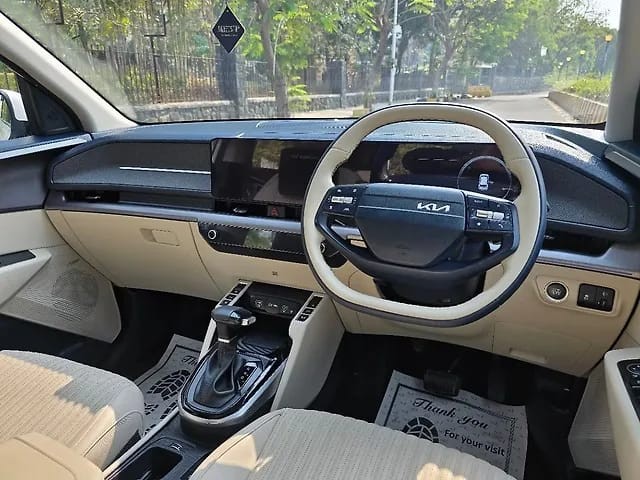 Second-hand 2025 Kia Carens Clavis HTX Plus Turbo DCT for sale in Mumbai-11