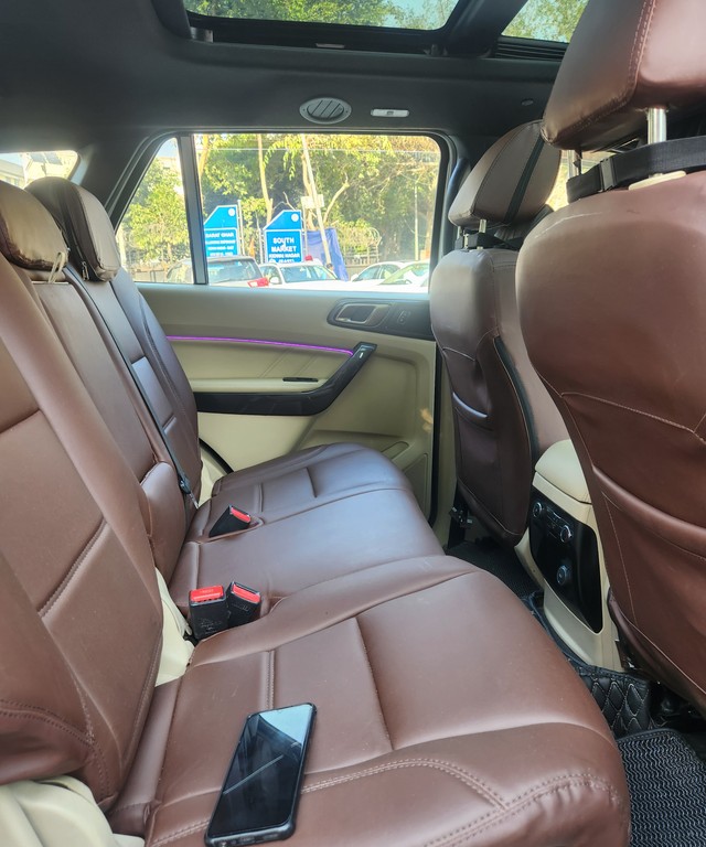 Ford Endeavour 2.2 Titanium AT 4X2 Second-hand 2016 Ford Endeavour 2.2 Titanium AT 4X2 for sale in New Delhi-16