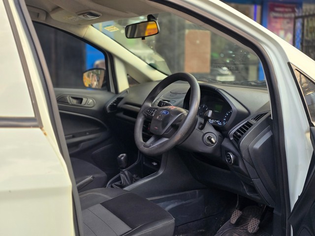 Second-hand 2020 Ford Ecosport 1.5 Diesel Ambiente for sale in Kolkata-9