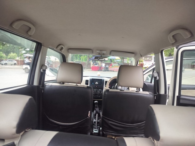 Second-hand 2017 Maruti Wagon R LXI CNG for sale in Allahabad-11