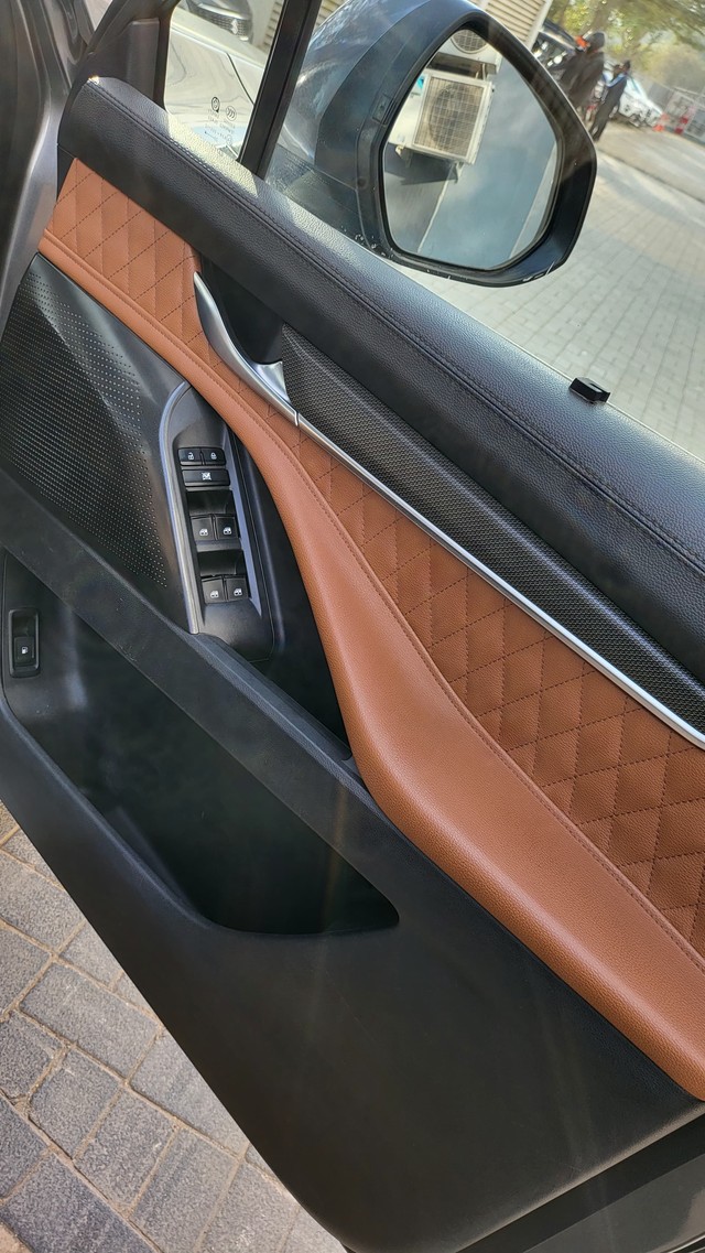 Second-hand 2021 MG Gloster Savvy 6-Str for sale in Faridabad-5