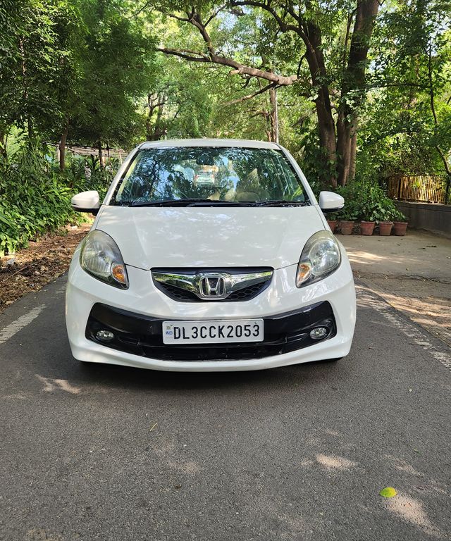 Honda Brio वीएक्स AT Second-hand 2015 Honda Brio वीएक्स AT for sale in New Delhi