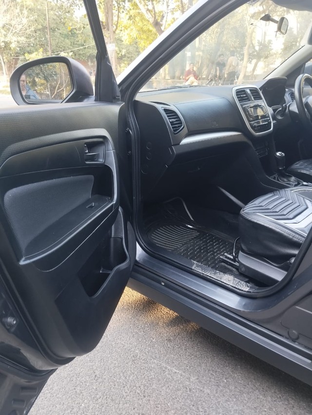 Second-hand 2020 Maruti Vitara Brezza VXI for sale in New Delhi-12