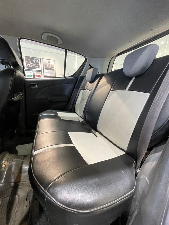 Second-hand 2012 Maruti Suzuki Ritz VDi for sale in Hyderabad-12