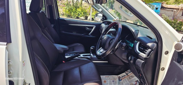 Second-hand 2018 Toyota Fortuner 2.8 2WD MT BSIV for sale in Pune-11