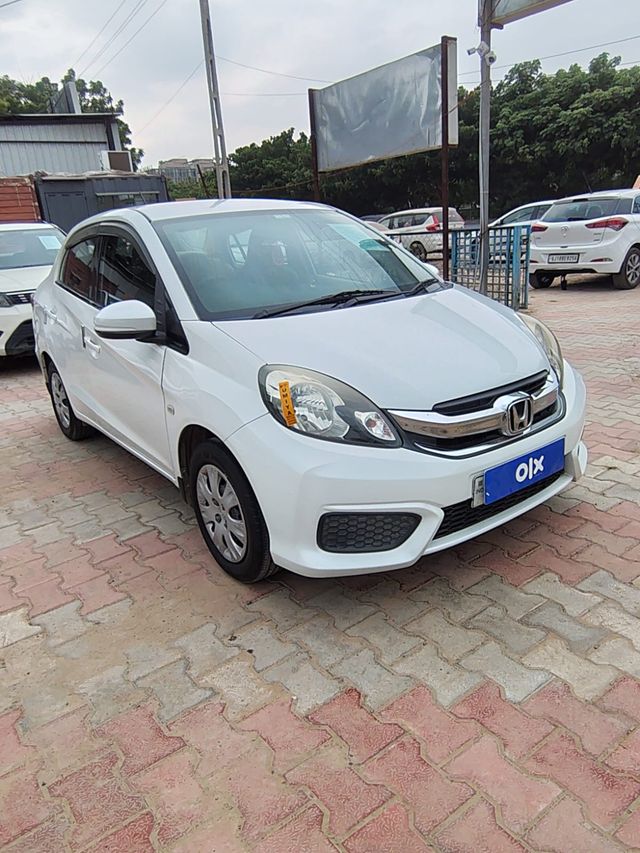 Honda WR-V i-DTEC VX Second-hand 2018 Honda WR-V i-DTEC VX for sale in Ahmedabad