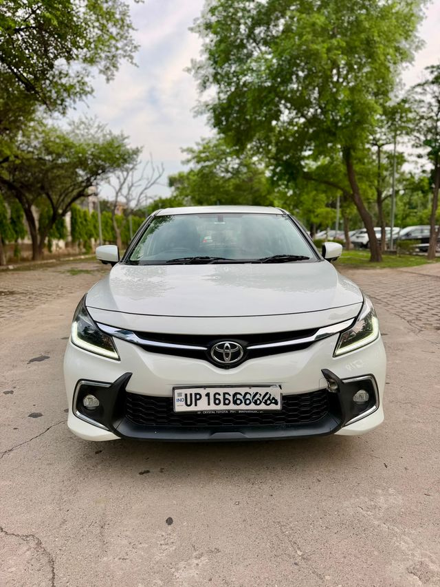 Toyota Glanza V AMT BSVI Second-hand 2023 Toyota Glanza V AMT BSVI for sale in New Delhi