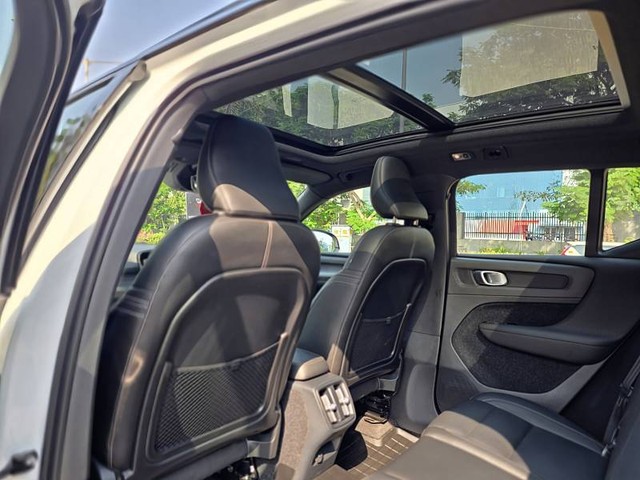 Volvo XC40 T4 R-Design Second-hand 2021 Volvo XC40 T4 R-Design for sale in Mumbai-11