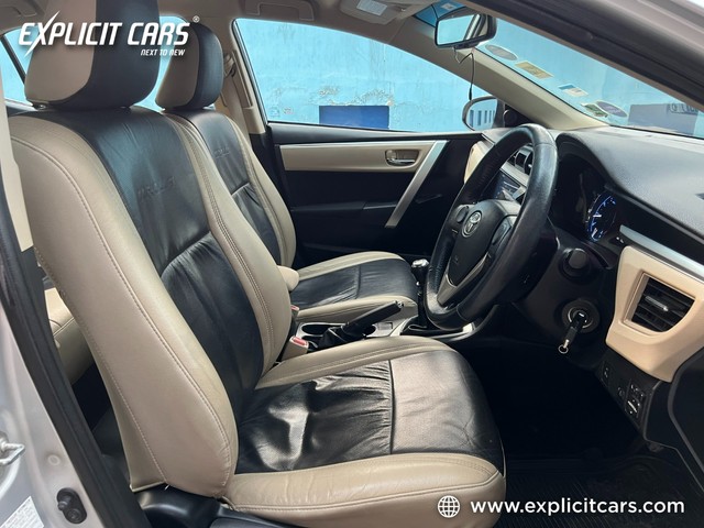 Toyota Corolla Altis 1.8 J Second-hand 2014 Toyota Corolla Altis 1.8 J for sale in Kolkata-11